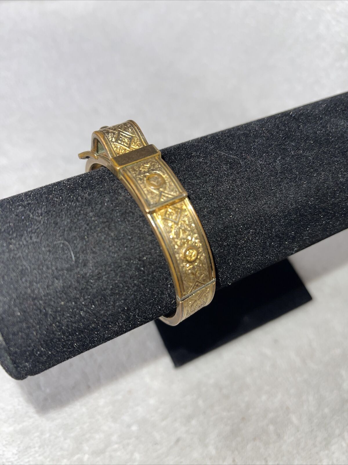Early 1900s PS Co 10k Gold Filled Taille D'epargne Belt Buckle Motif Bangle