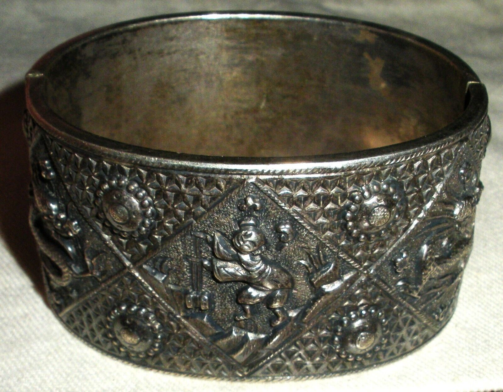 ANTIQUE EARLY 1900S CHINESE EXPORT DRAGON FISH MAN STERLING SILVER BRACELET vafo