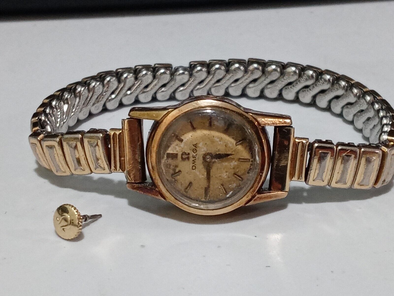 Omega 1900s Vintage 15mm Patina Gold tone Manual Swiss RUNS loose crown