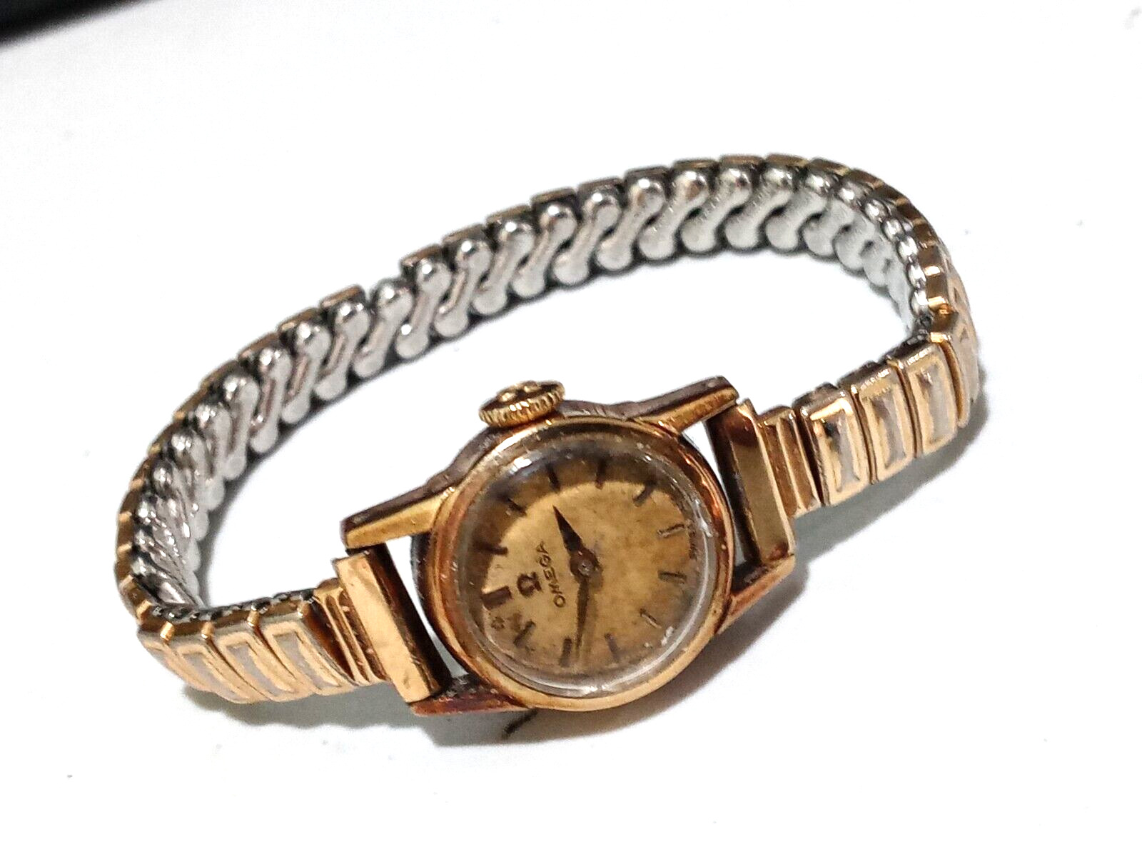 Omega 1900s Vintage 15mm Patina Gold tone Manual Swiss RUNS loose crown