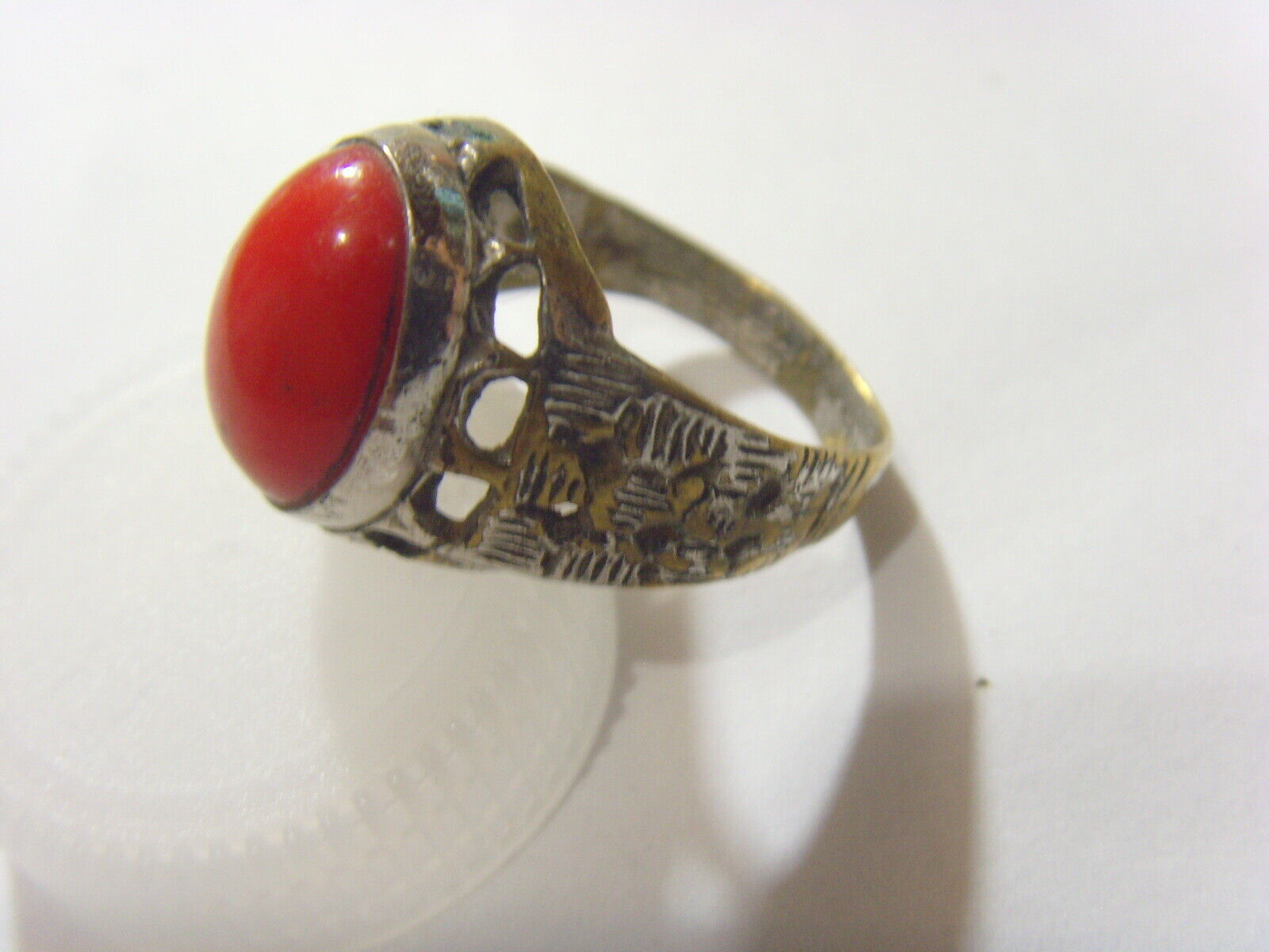 1700s antique coral cabochon tribal wedding ring sz 10 central Asia hf1707