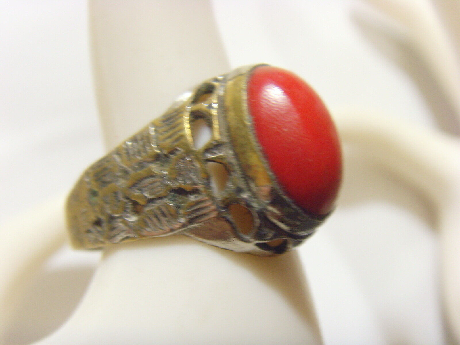 1700s antique coral cabochon tribal wedding ring sz 10 central Asia hf1707
