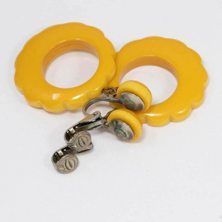 Butterscotch Yellow Bakelite Dangling Clip on Earrings, Silvertone, Early 1900s