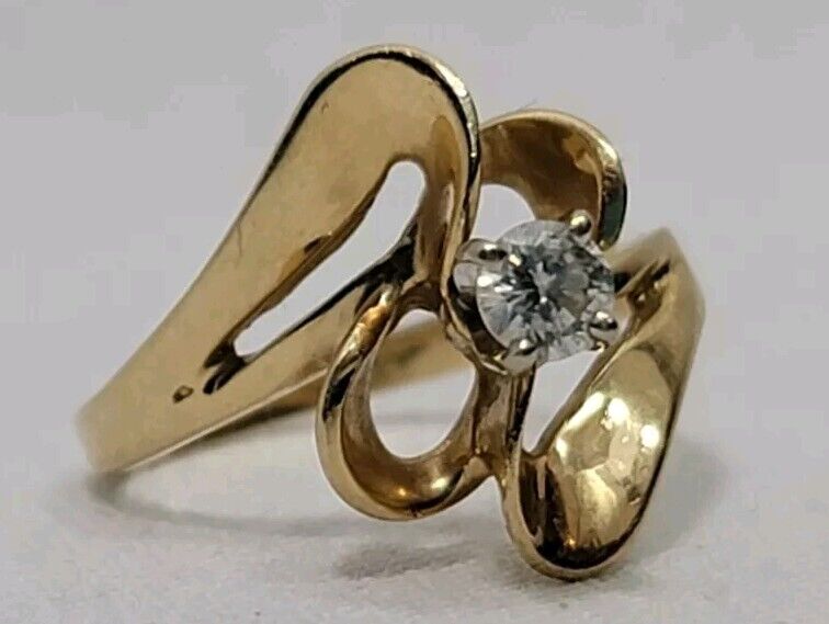 Antique 14KP (Plumb) Gold 4-Prong Solitaire Round Diamond Engagement Ring .17 Ct