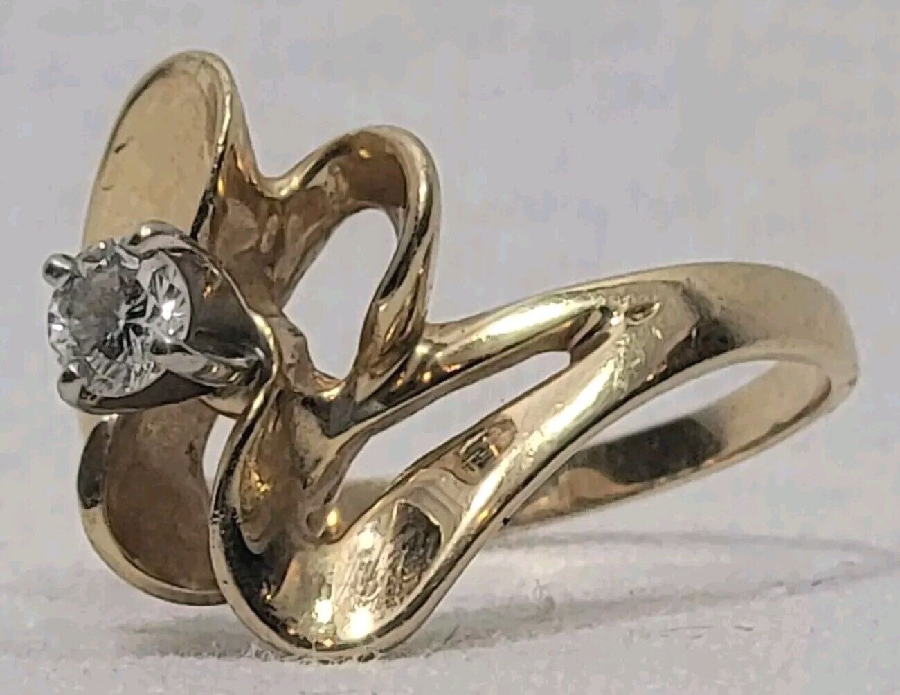 Antique 14KP (Plumb) Gold 4-Prong Solitaire Round Diamond Engagement Ring .17 Ct