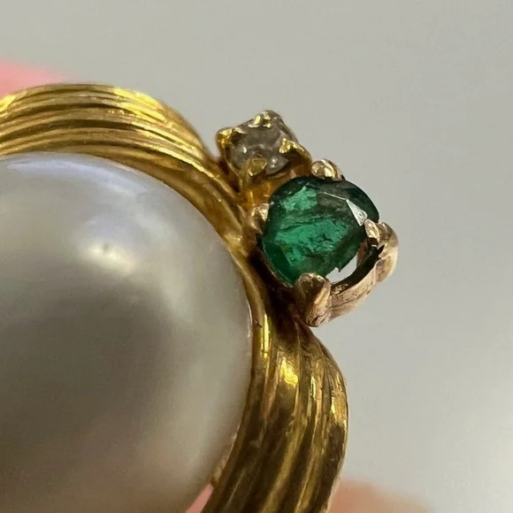 Antique 18K yellow gold diamonds, pearls & emeralds  ring size US7.00 1900’s Era