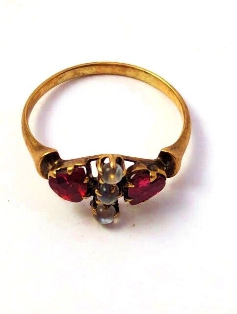 Victorian Ring in 10k Gold, 1900's Vintage Jewelry