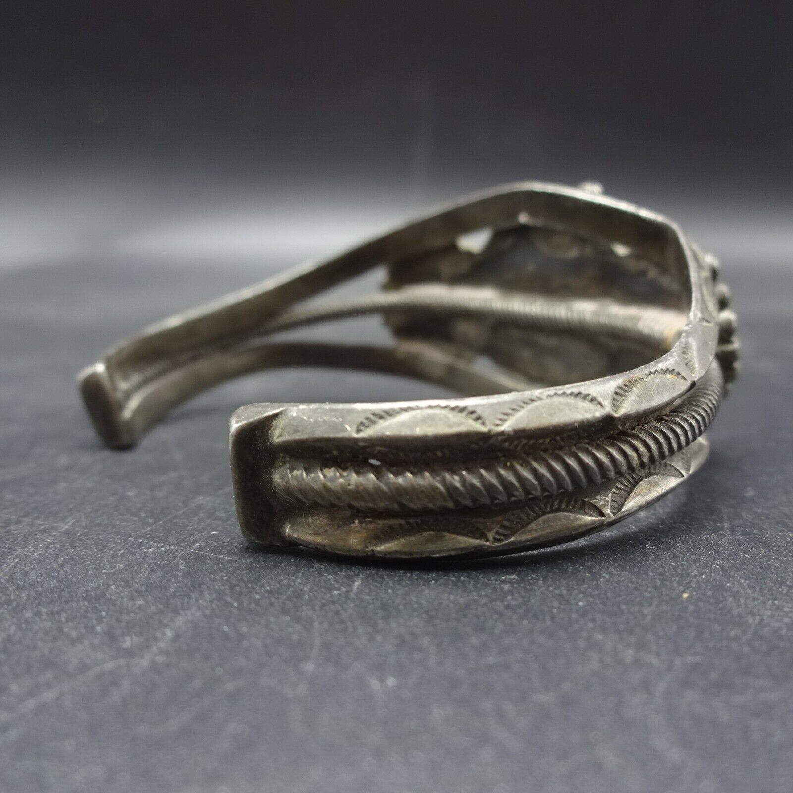 ANTIQUE 1900s 1910s Sterling Silver TURQUOISE Cuff BRACELET Twisted Wire