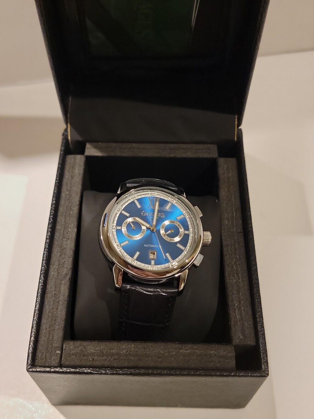 Gamages of London Limited Edition Vibrant calendar Automatic Watch blue black