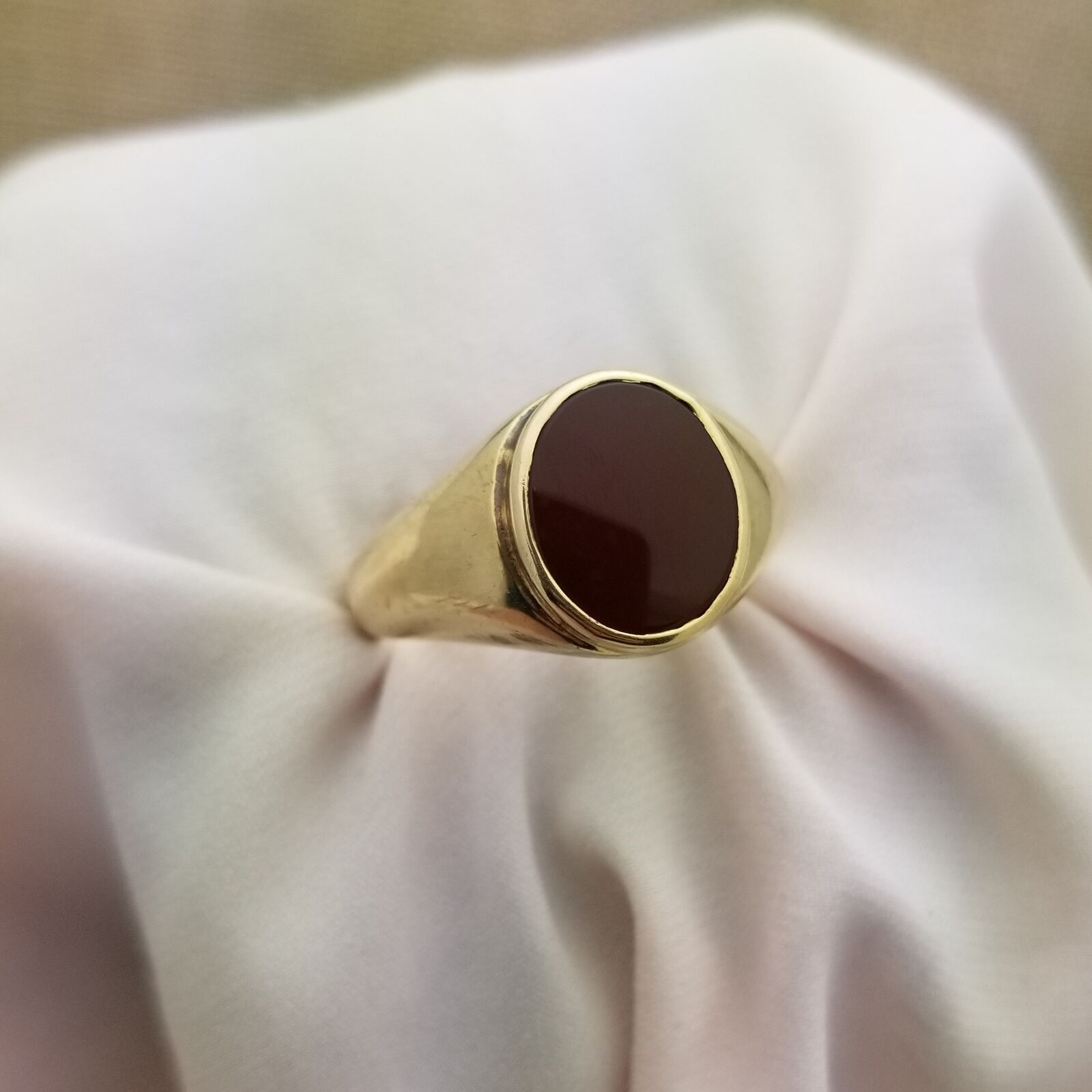 10K Men's Victorian Carnelian Signet Ring-1800s-Vintage-11x9mm Natural Carnelian