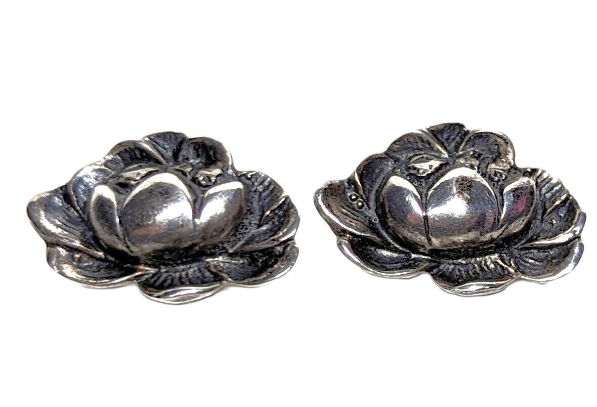 Antique c 1900 Art Nouveau Sterling Silver Lotus Screw Back Earrings Unsigned