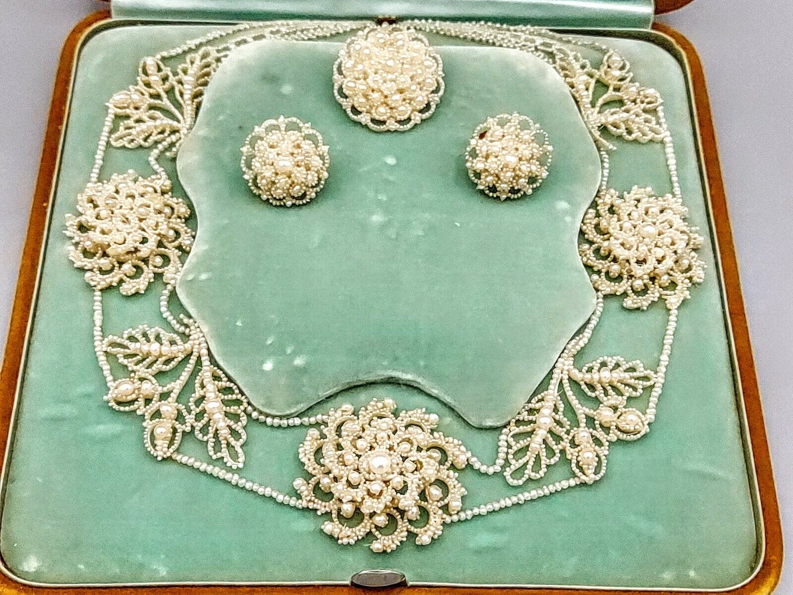 1800s Georgian Woven Natural Seed Pearl Parure Necklace, Earrings, Brooch 
