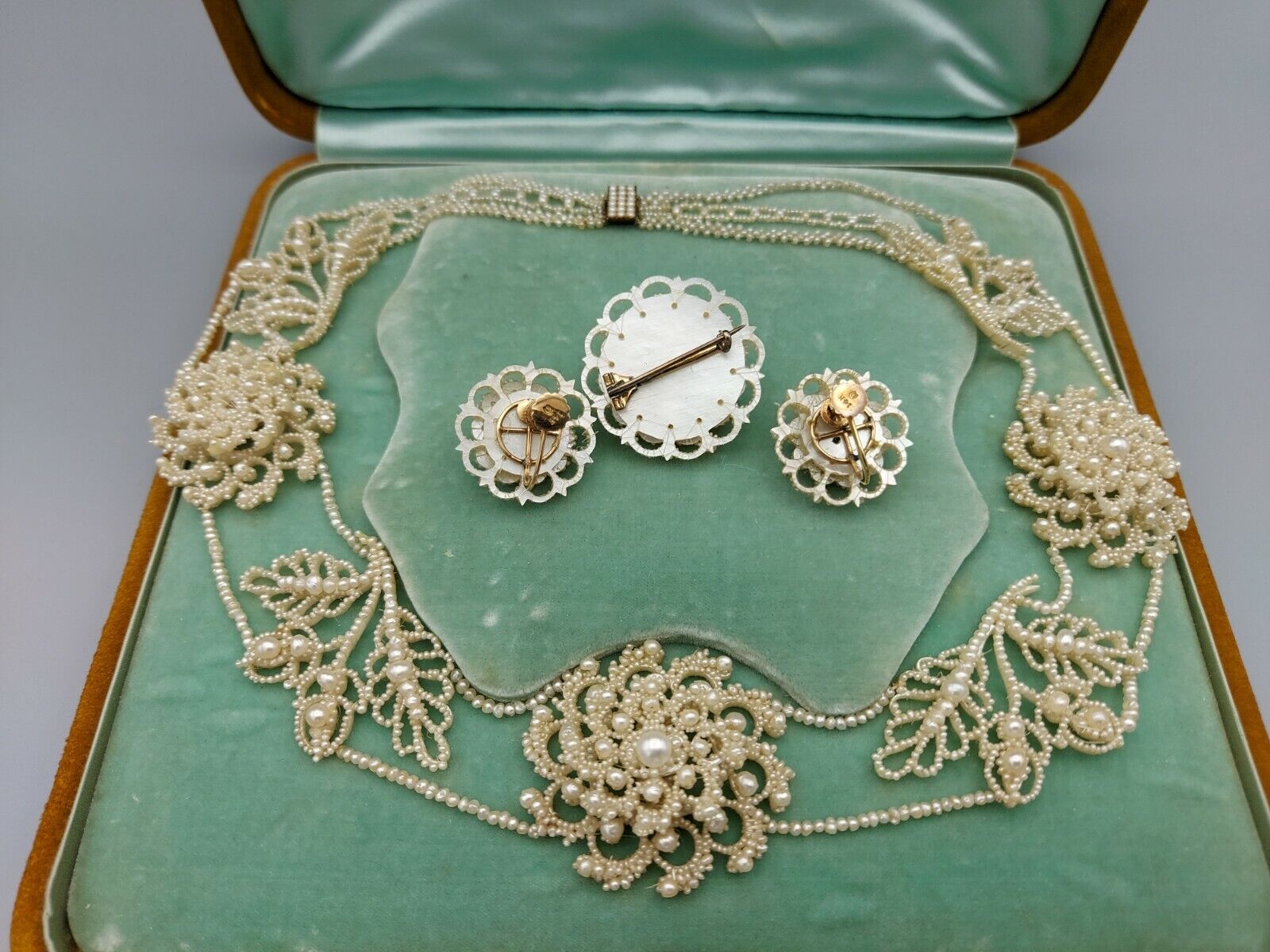 1800s Georgian Woven Natural Seed Pearl Parure Necklace, Earrings, Brooch 