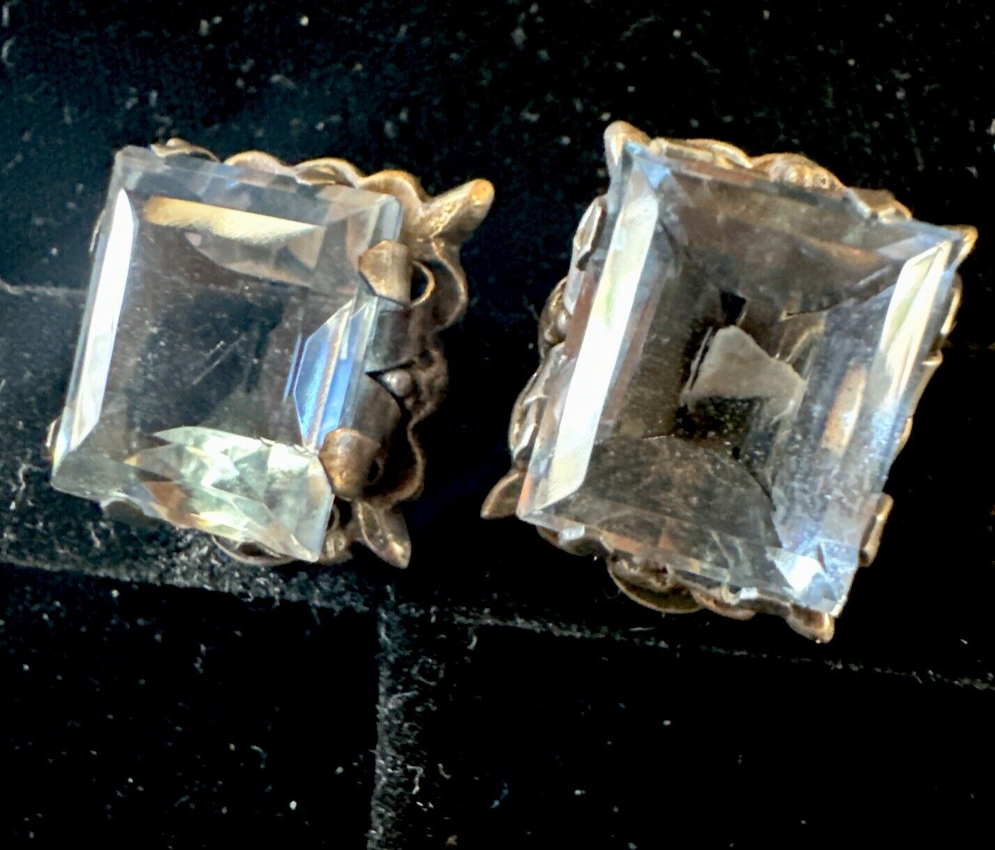 BEAUTIFUL 1800s VINTAGE BLUE STONE STERLING SILVER SCREW BACK EARRINGS!!!