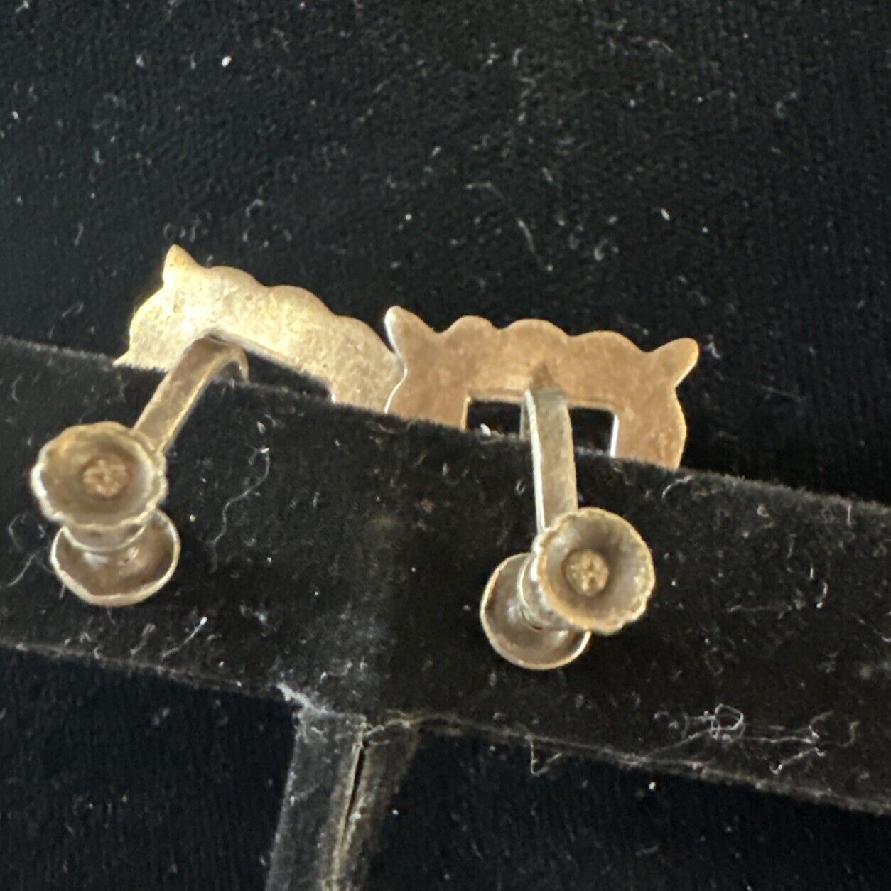 BEAUTIFUL 1800s VINTAGE BLUE STONE STERLING SILVER  SCREW BACK EARRINGS!!!