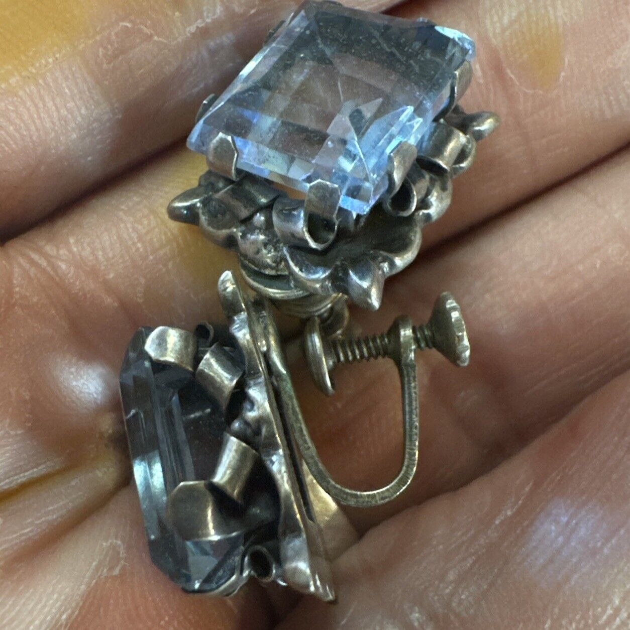 BEAUTIFUL 1800s VINTAGE BLUE STONE STERLING SILVER  SCREW BACK EARRINGS!!!