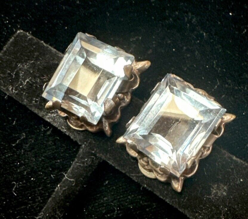 BEAUTIFUL 1800s VINTAGE BLUE STONE STERLING SILVER  SCREW BACK EARRINGS!!!
