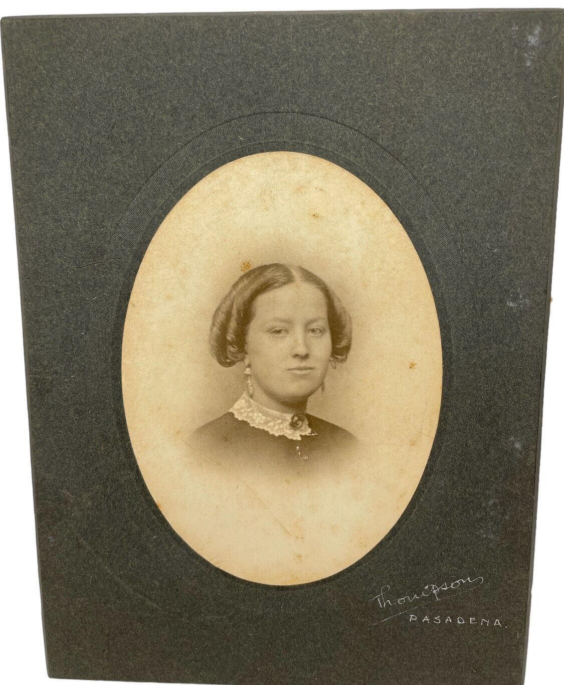 Caninet Card 1800s Beautiful Young Woman  w Earrings Pasadena Ephemera