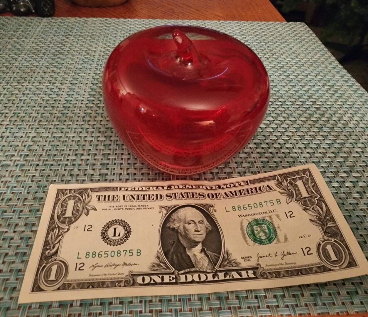 Vintage Blenko Hand Blown Art Glass Red Apple Paperweight