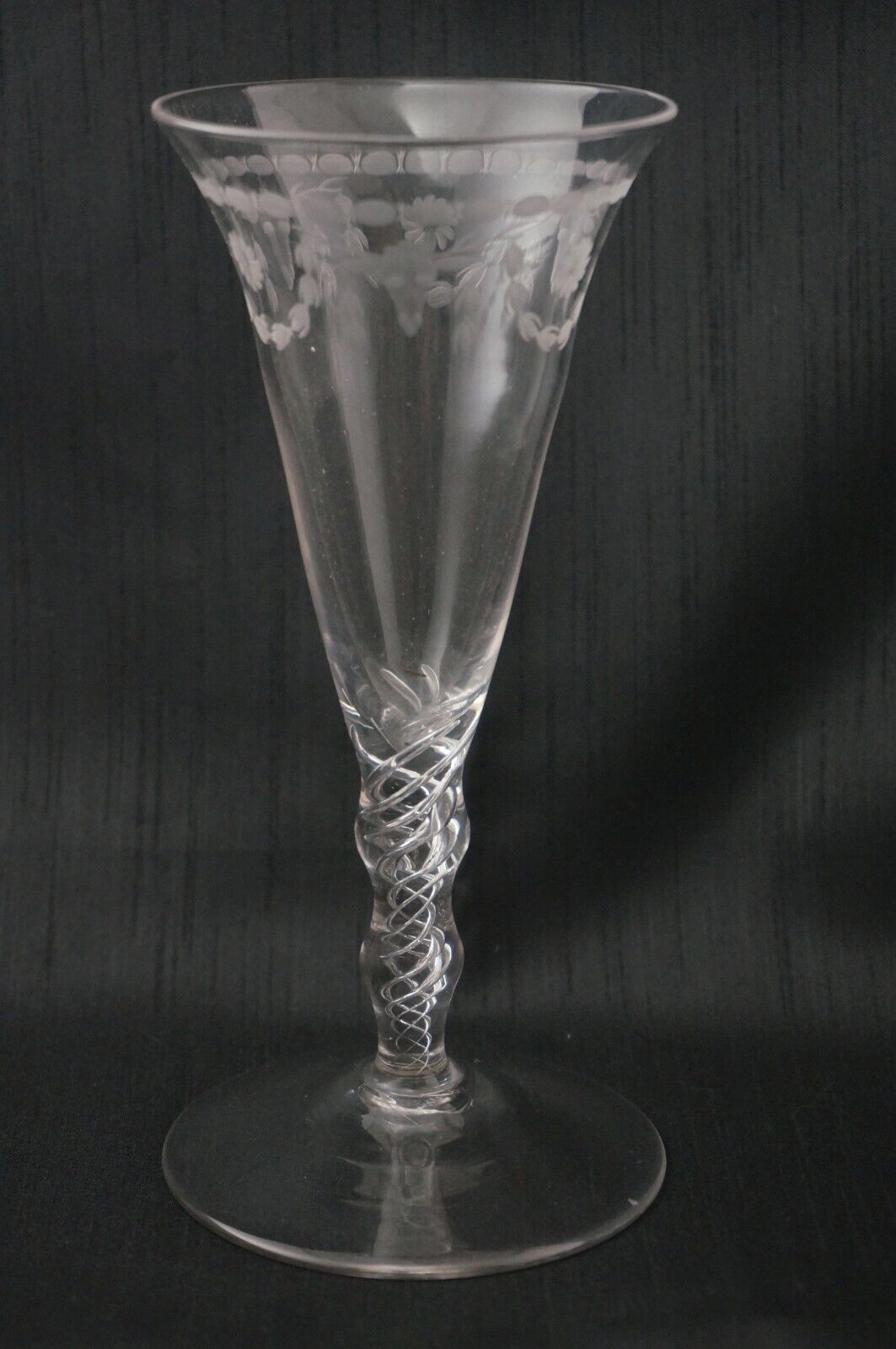 Georgian AIR TWIST STEM WINE GLASSES - Beautifully Engraved - Set of 2 - 7 1/2"