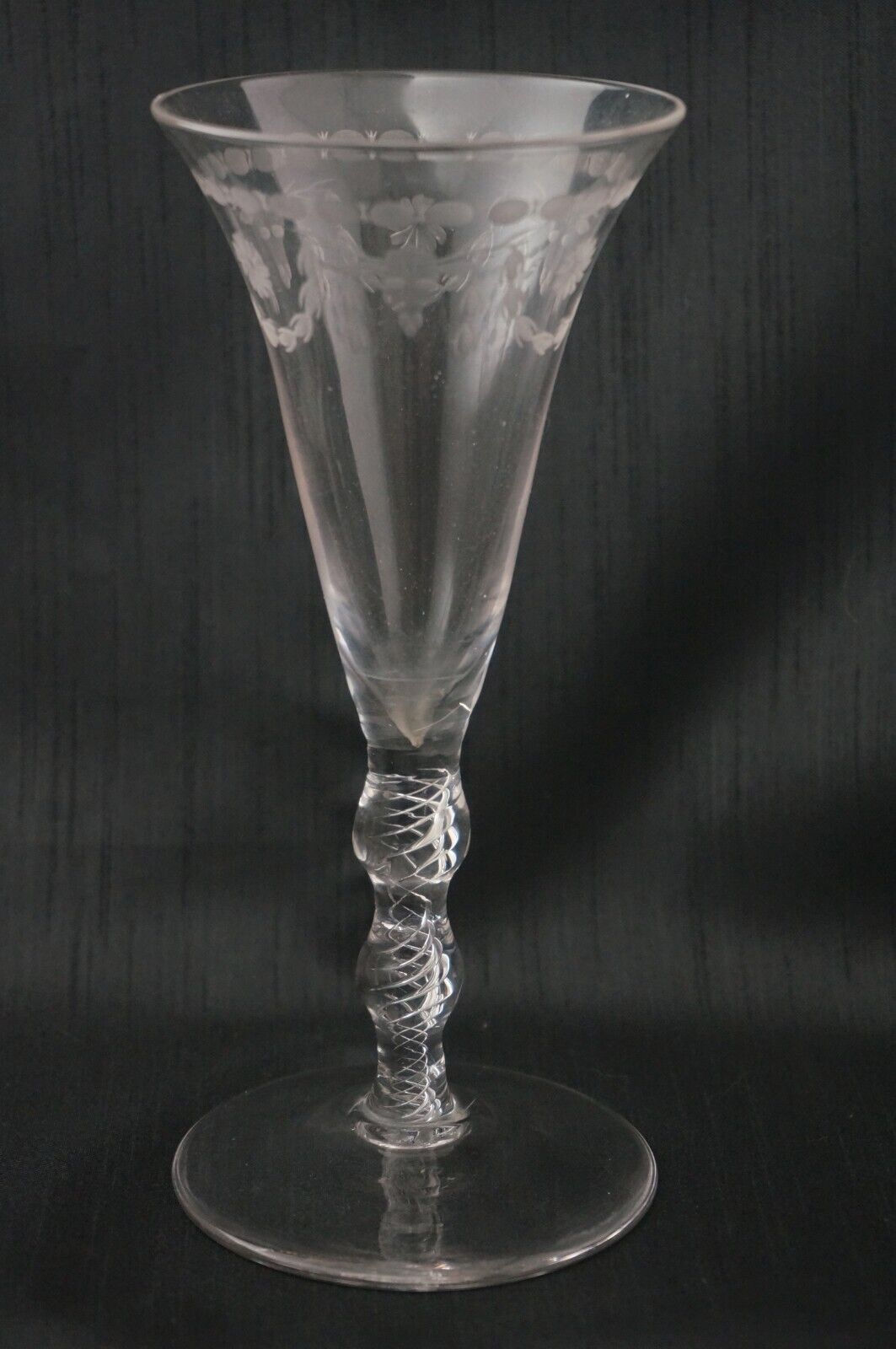 Georgian AIR TWIST STEM WINE GLASSES - Beautifully Engraved - Set of 2 - 7 1/2"
