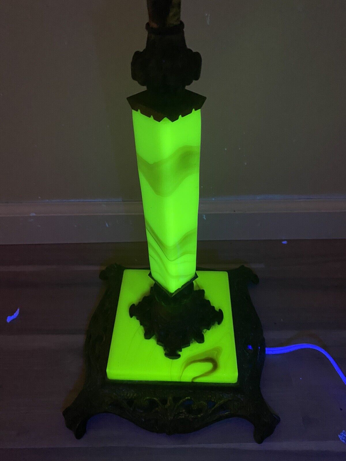 Early 1900s Jadeite & Uranium ~ Glass ~ Standing Floor Lamp 60”. Read Below