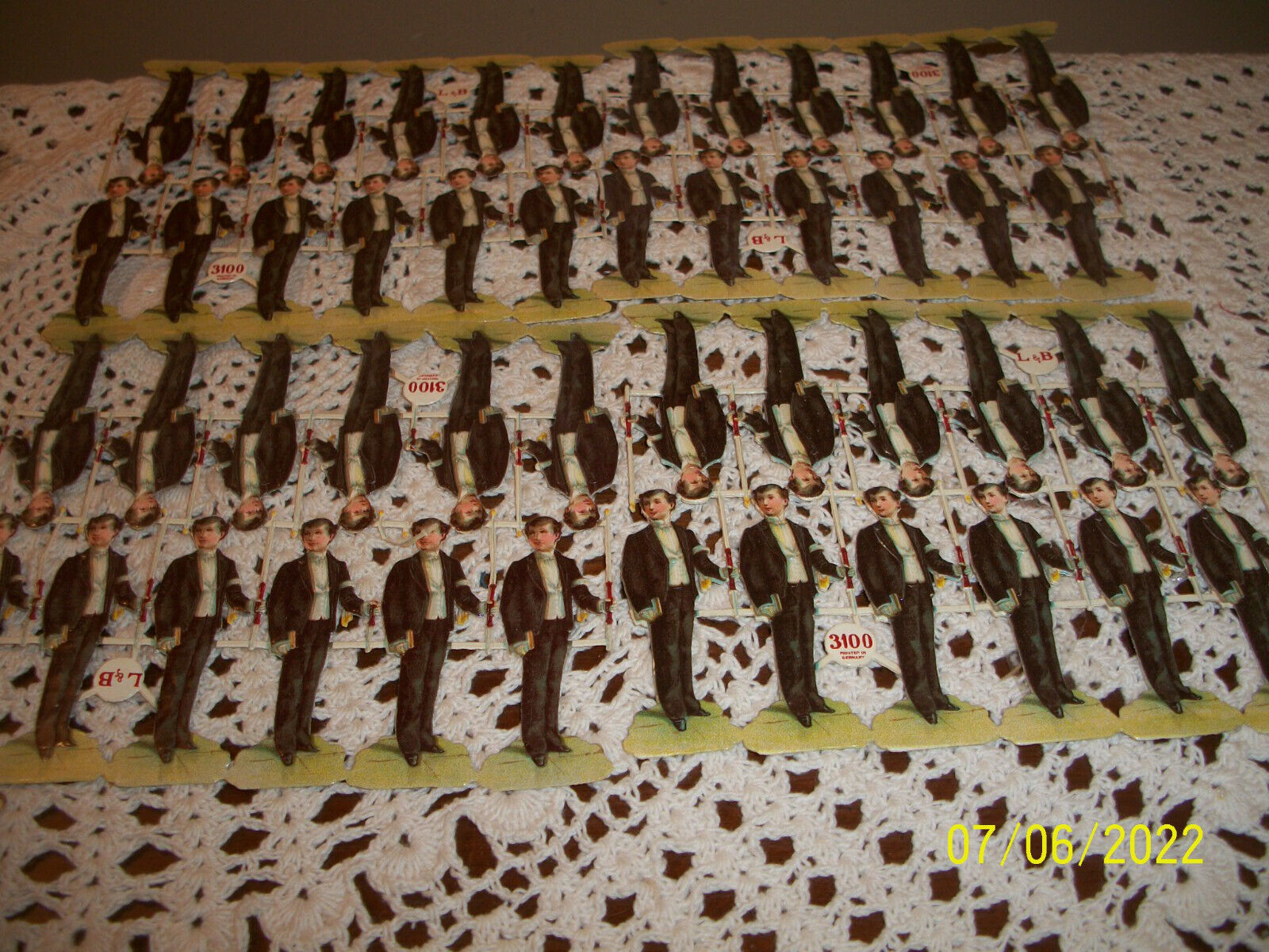 1900s Scrapsheets L & B Littauer & Boysen Die Cuts Germany Communium  Alter Boys
