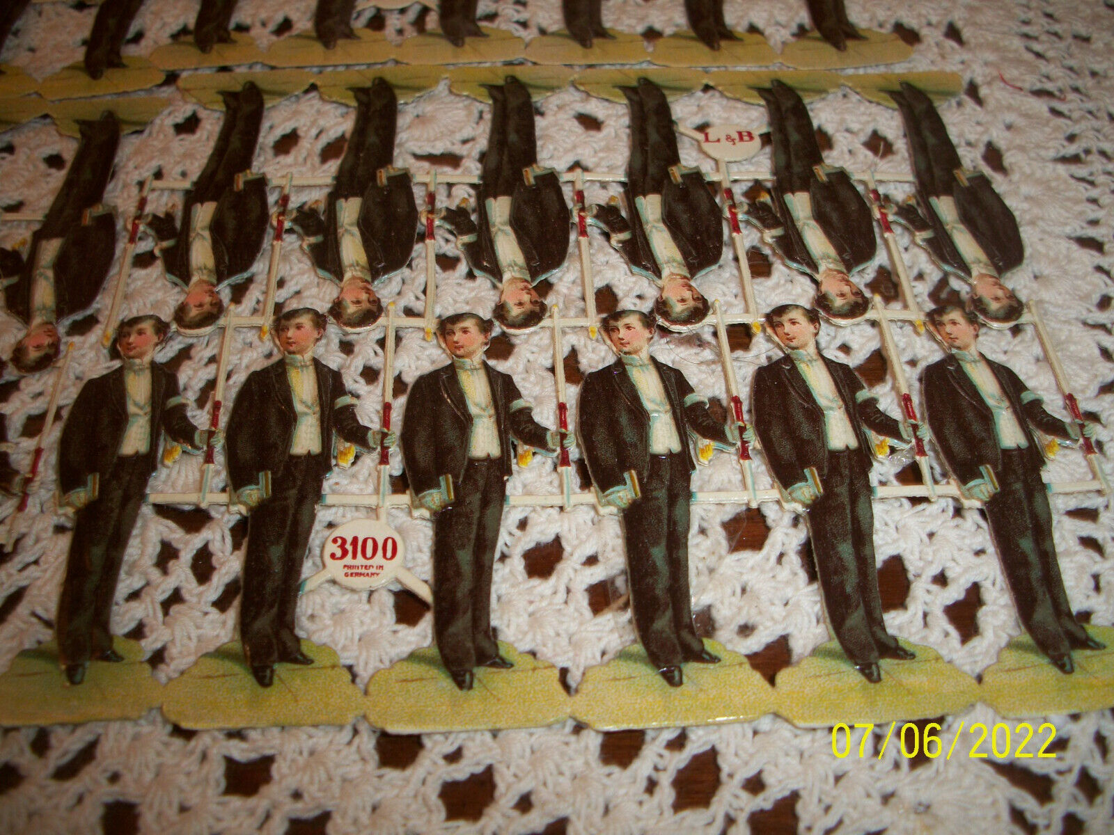 1900s Scrapsheets L & B Littauer & Boysen Die Cuts Germany Communium  Alter Boys