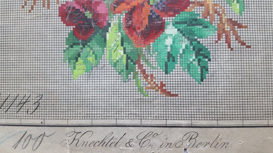ANTIQUE ORIGINAL BERLIN WOOL WORK HAND PAINTED CHART PATTERN FLORAL KNECHTEL