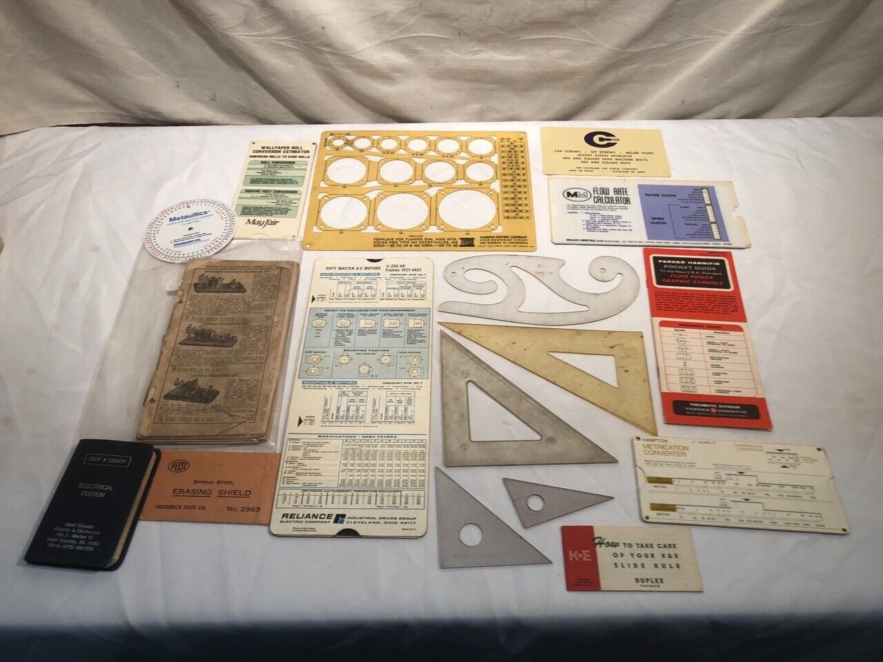 " 10 POUND LOT" Ephemera- 400+ pages- varied items, old & new, Estate finds.
