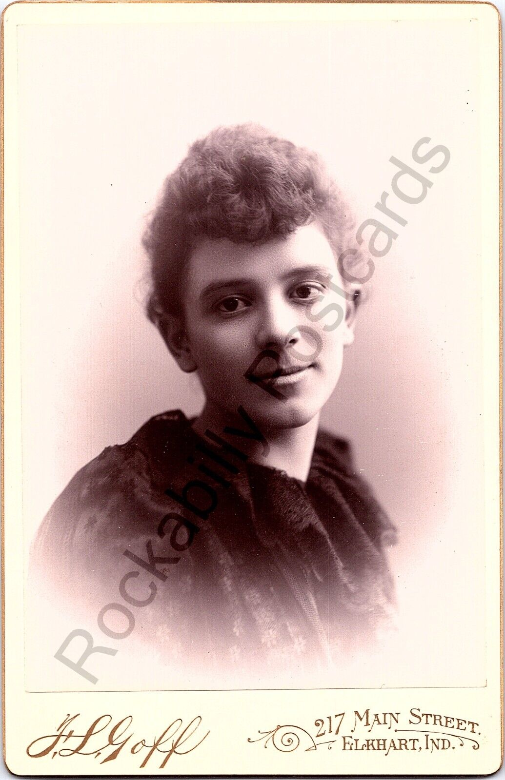 1900's Antique Cabinet Card Portrait Young Pretty Girl Goff Studios Elkhart, In