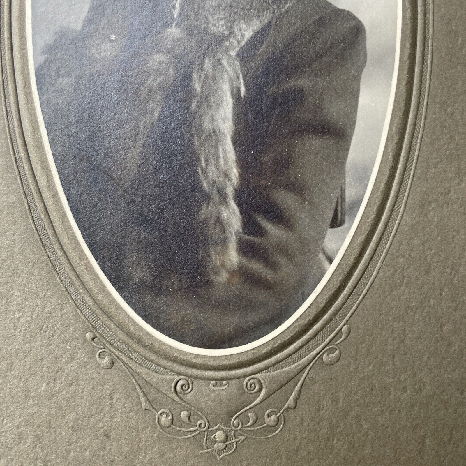 Vtg 1900s Cabinet Card Photo Lady Hat Millinary Fur Mink Stole Victorian Era