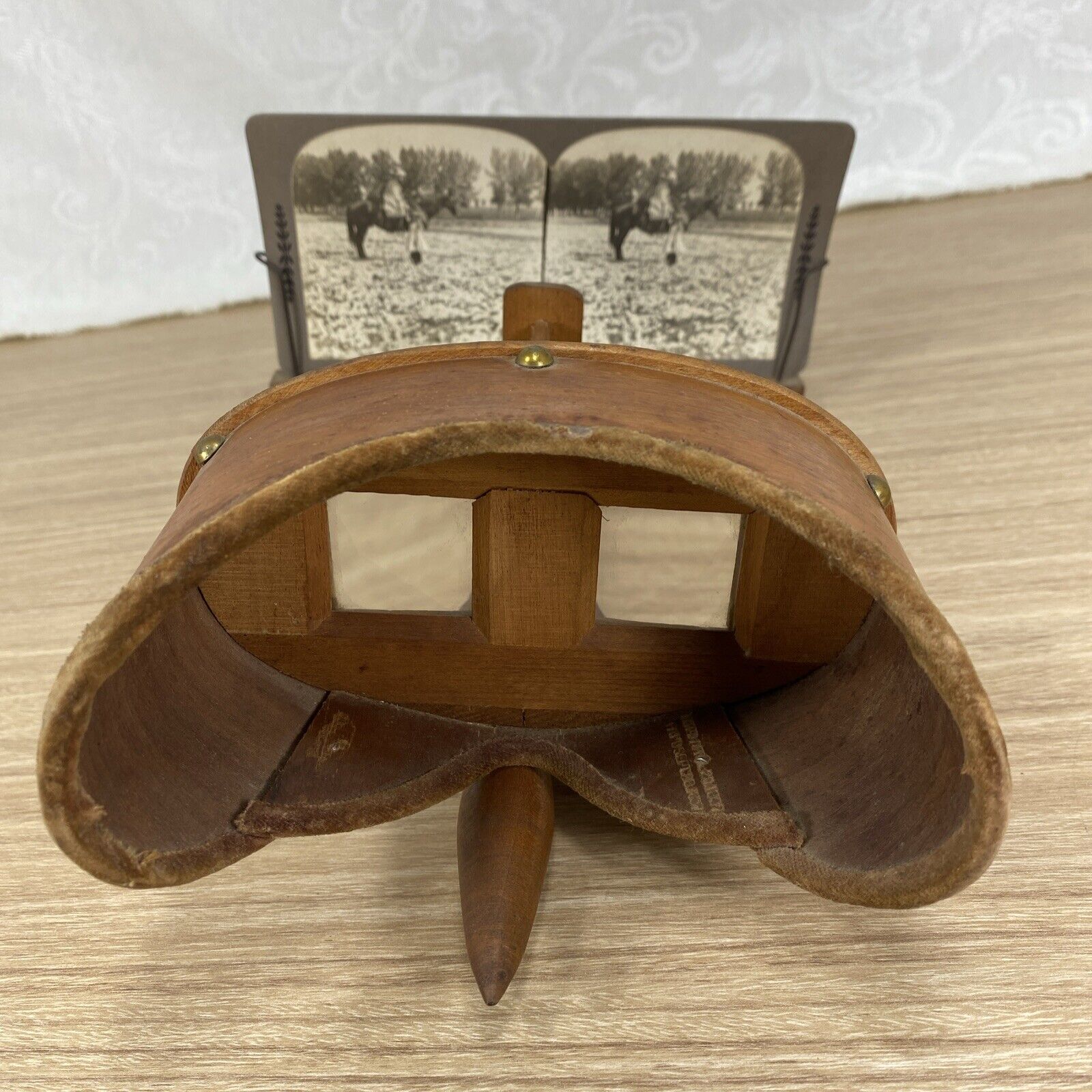 Antique Vintage Wood Stereoscope Viewer Late 1800s Early 1900s & 12 Cards Lot