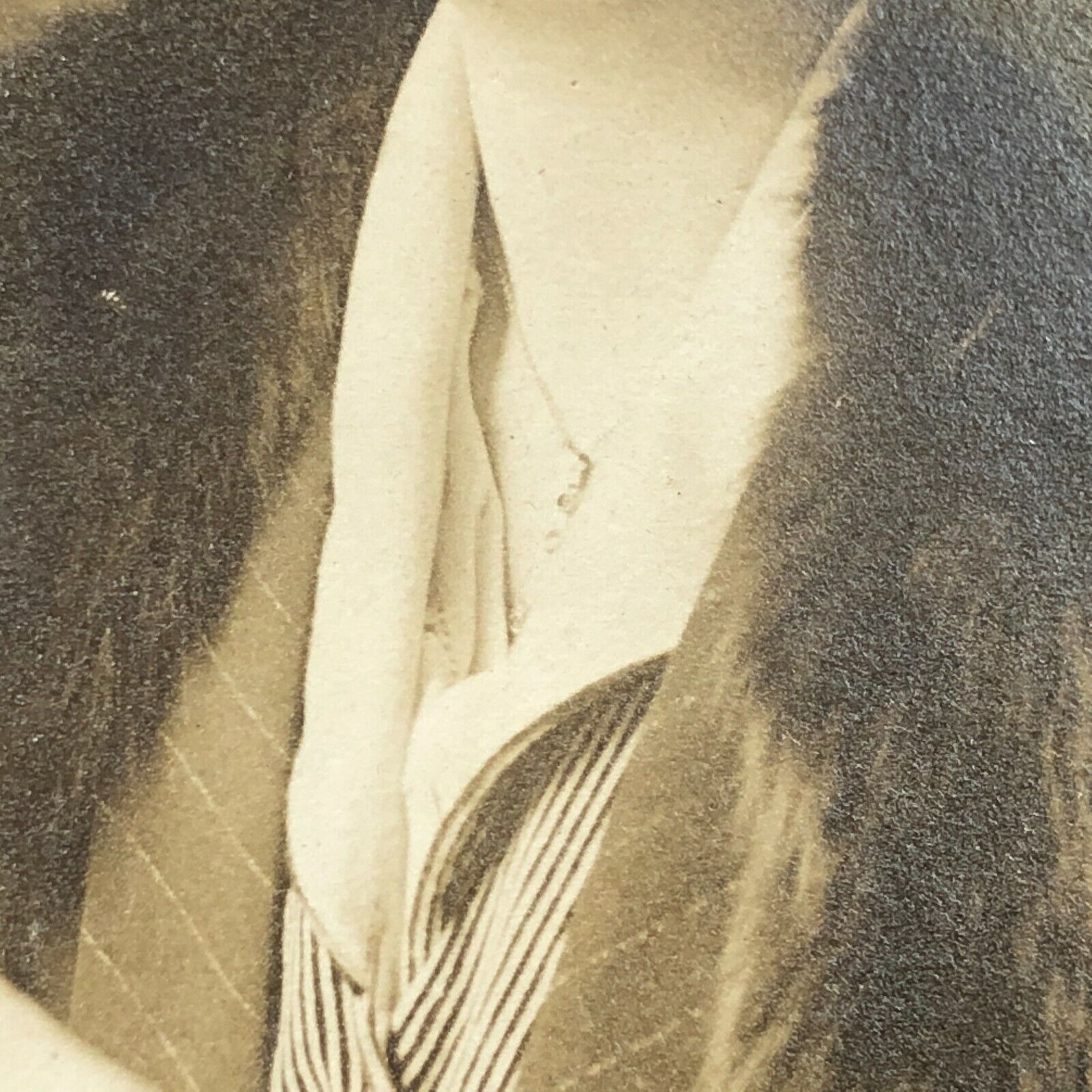 1900s Antique Real Photograph Cabinet Card Beautiful Fashion Mink Stole Fur Hat 