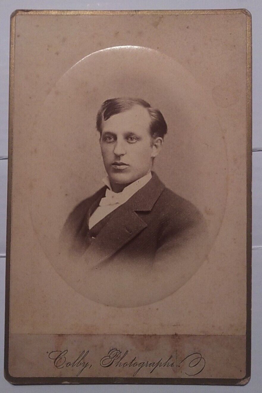 ANTIQUE VTG CIRCA 1800'S ERA B&W CABINET CARD PHOTO, VICTORIAN MAN