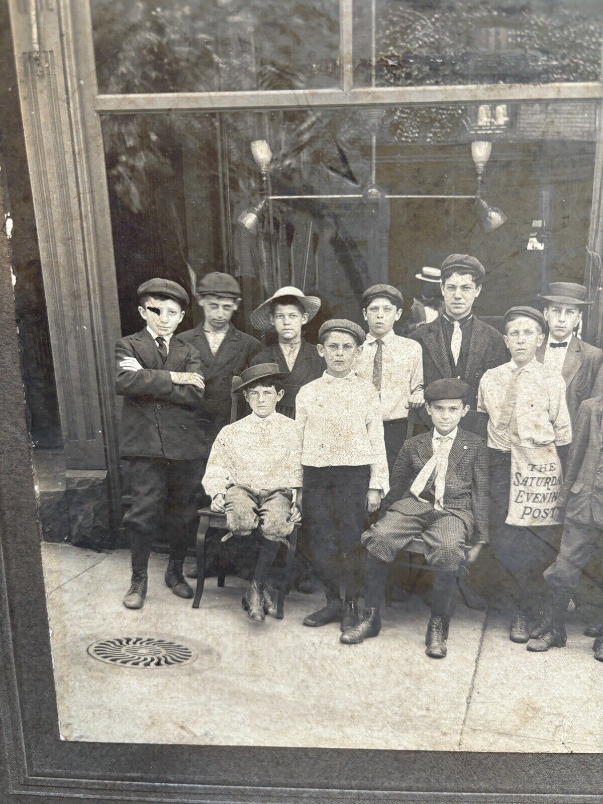 Youngstown Ohio Newsboys Newsies Sell Newspapers Vintage 1900s Photograph