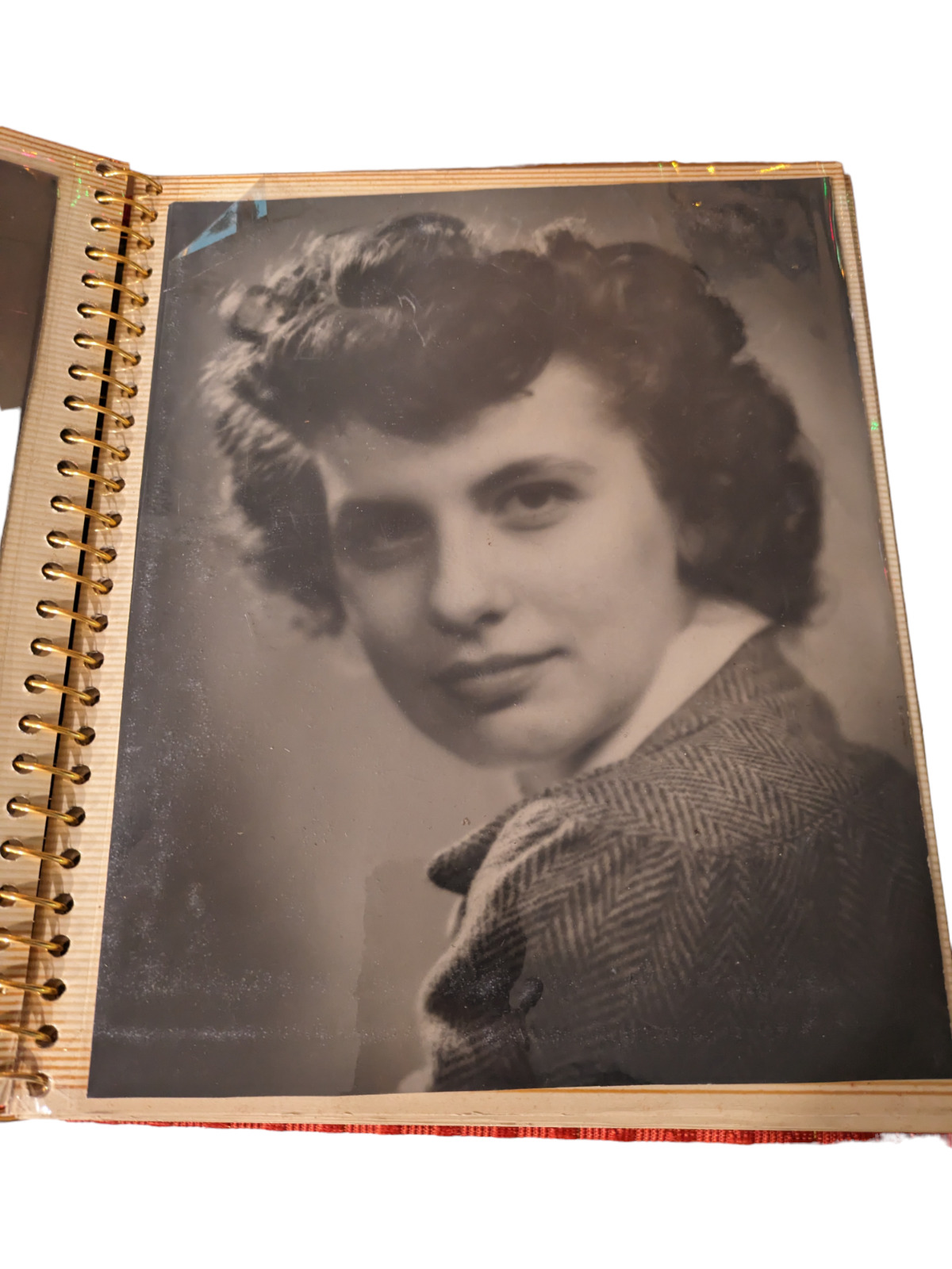 Photo album Antique/Vintage Photographs Late 1800s - 1950s  Photos 31