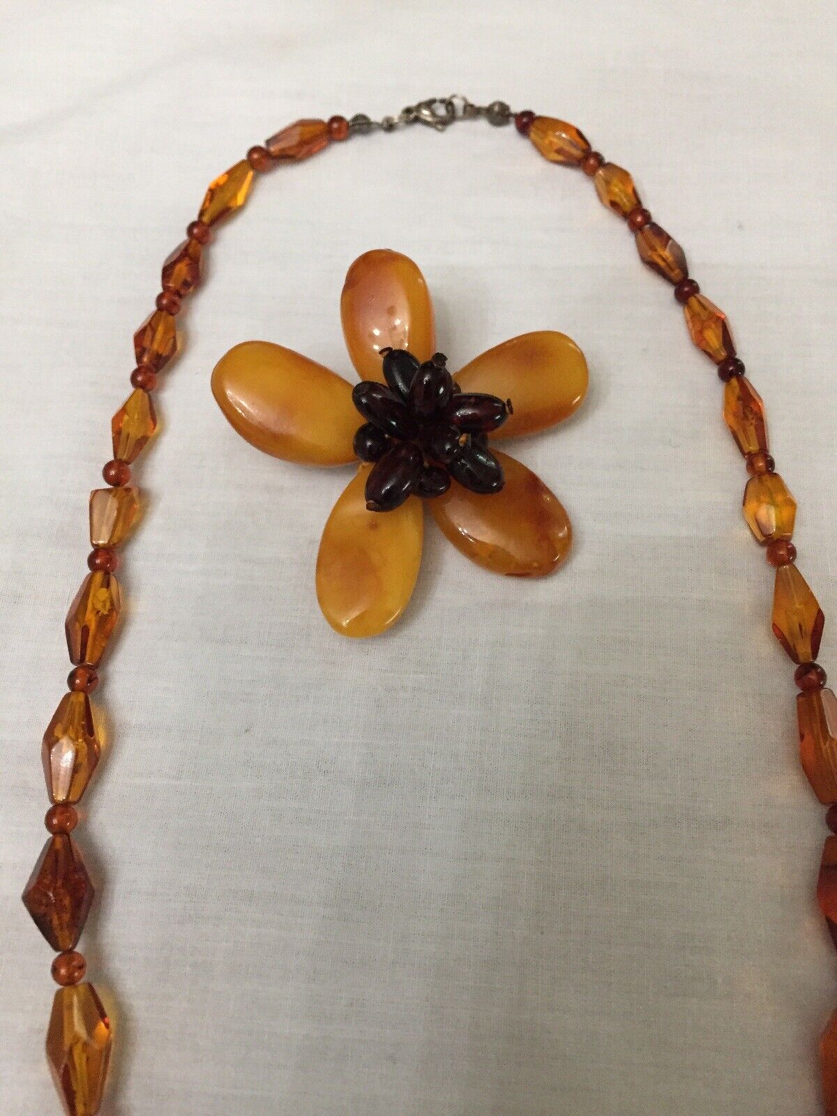 Early 1900s Beautiful Amber Necklace And Broach/Pendant