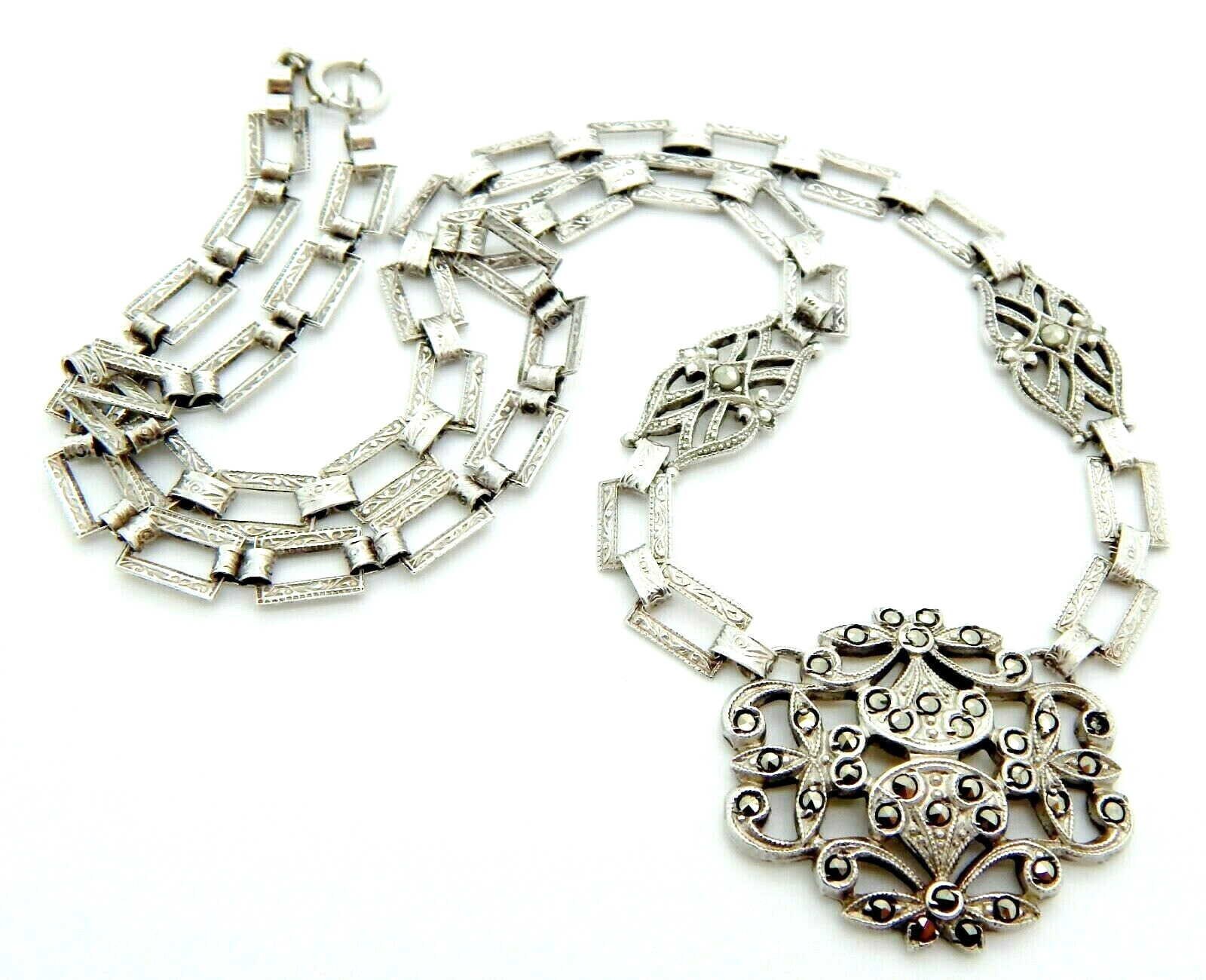 Antique 1900's Sterling Silver Marcasite Necklace 17" Beautifully Detailed Chain