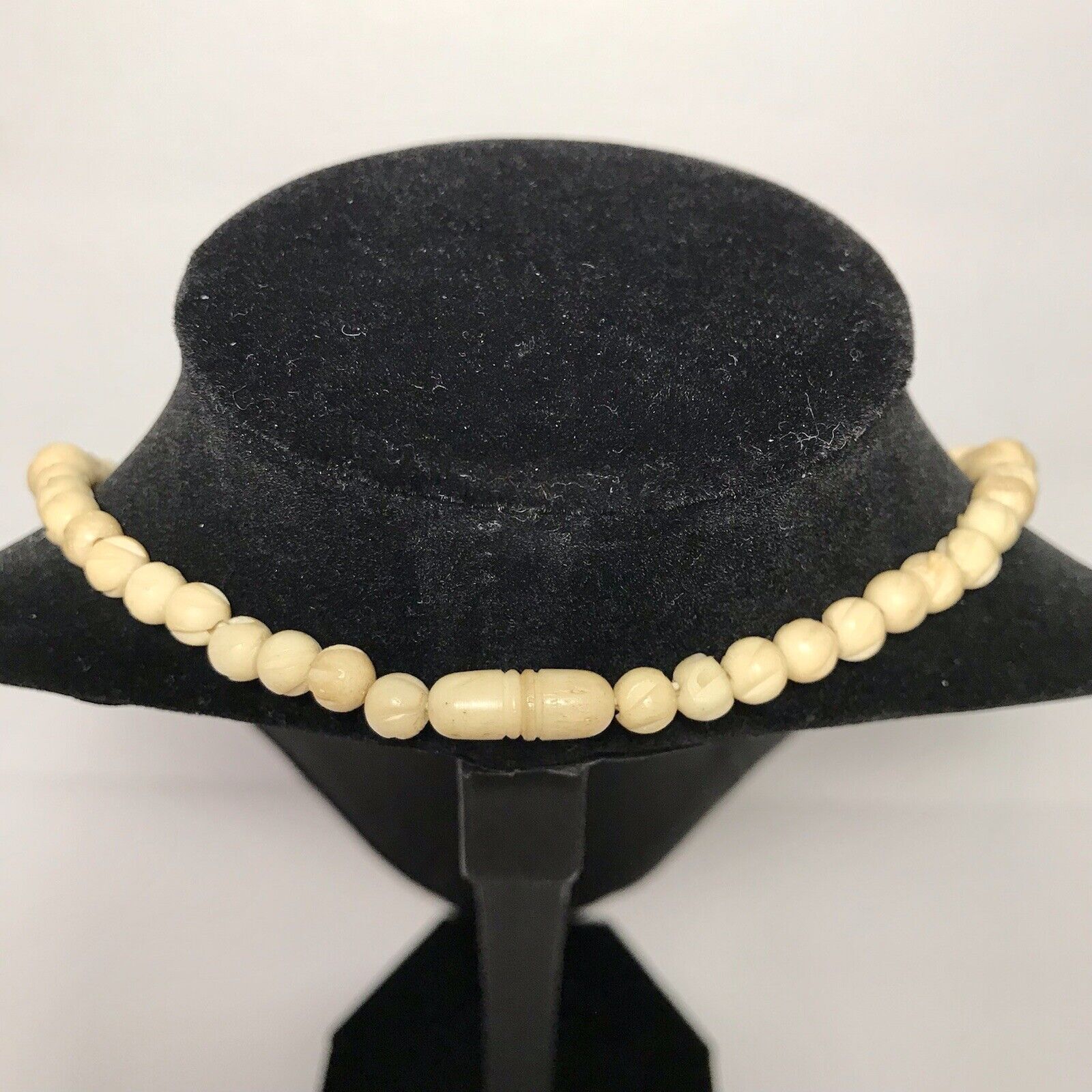 RARE Antique Hand Carved Necklace Early 1900s Graduated Beads Floral 18”