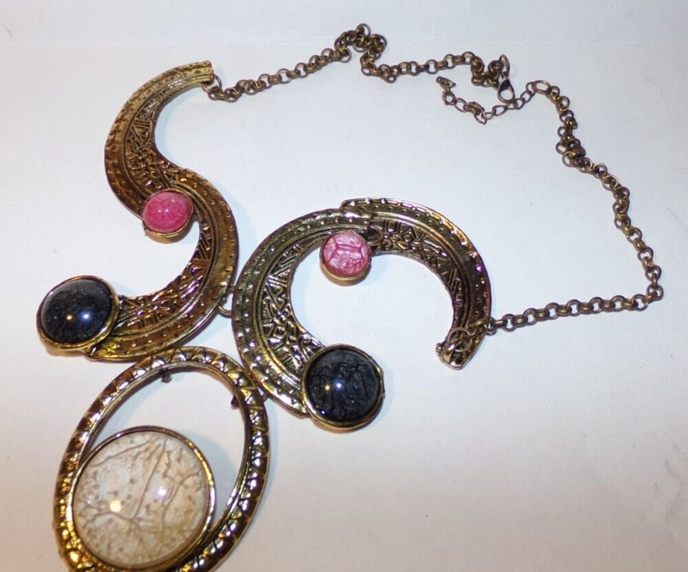 VTG 1800’s STYLE RETRO VICTORIAN CRESCENT /PENDANT - COSTUME JEWELRY