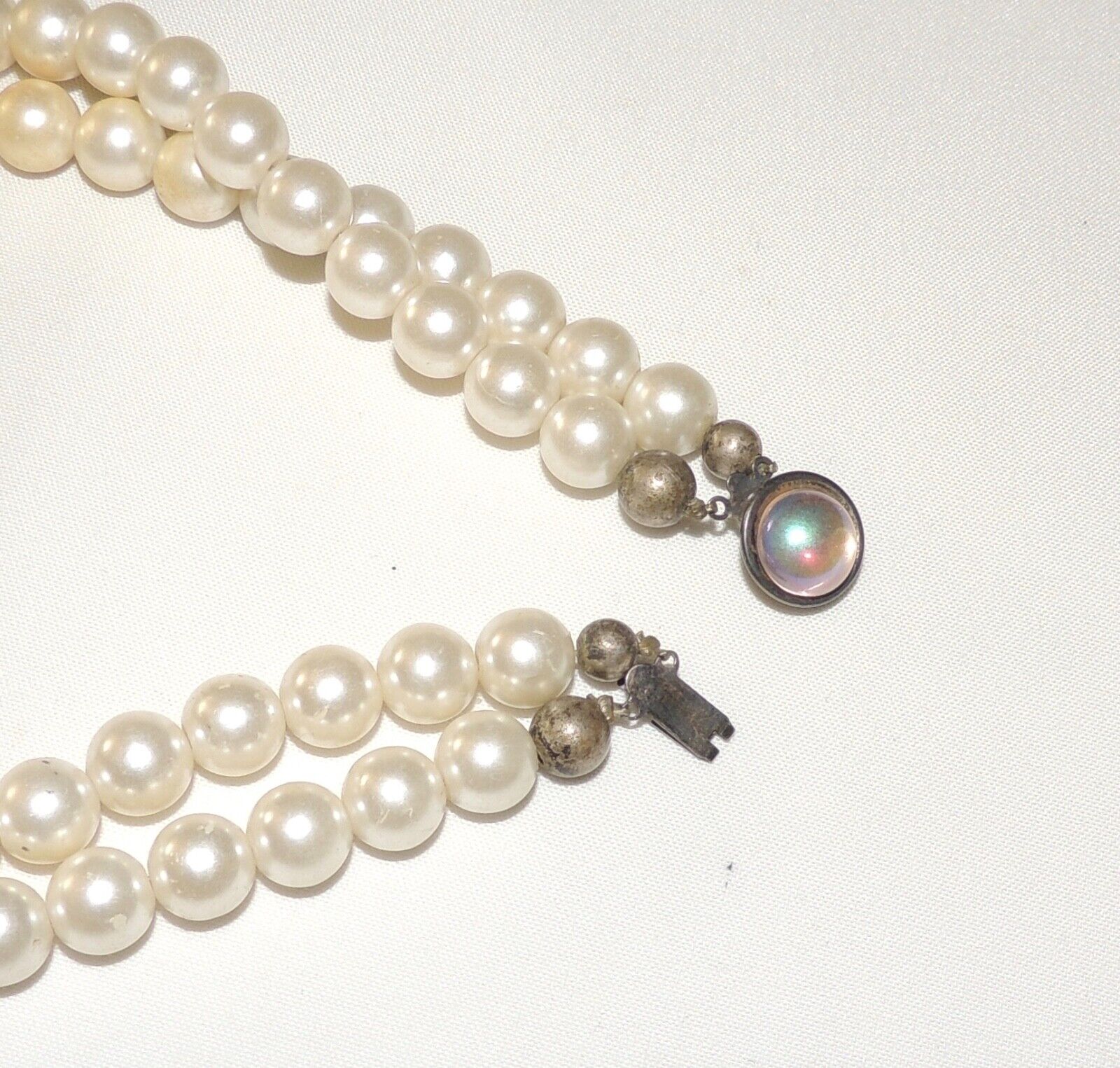 Stunning Antique early 1900's necklace MOP? with large glass