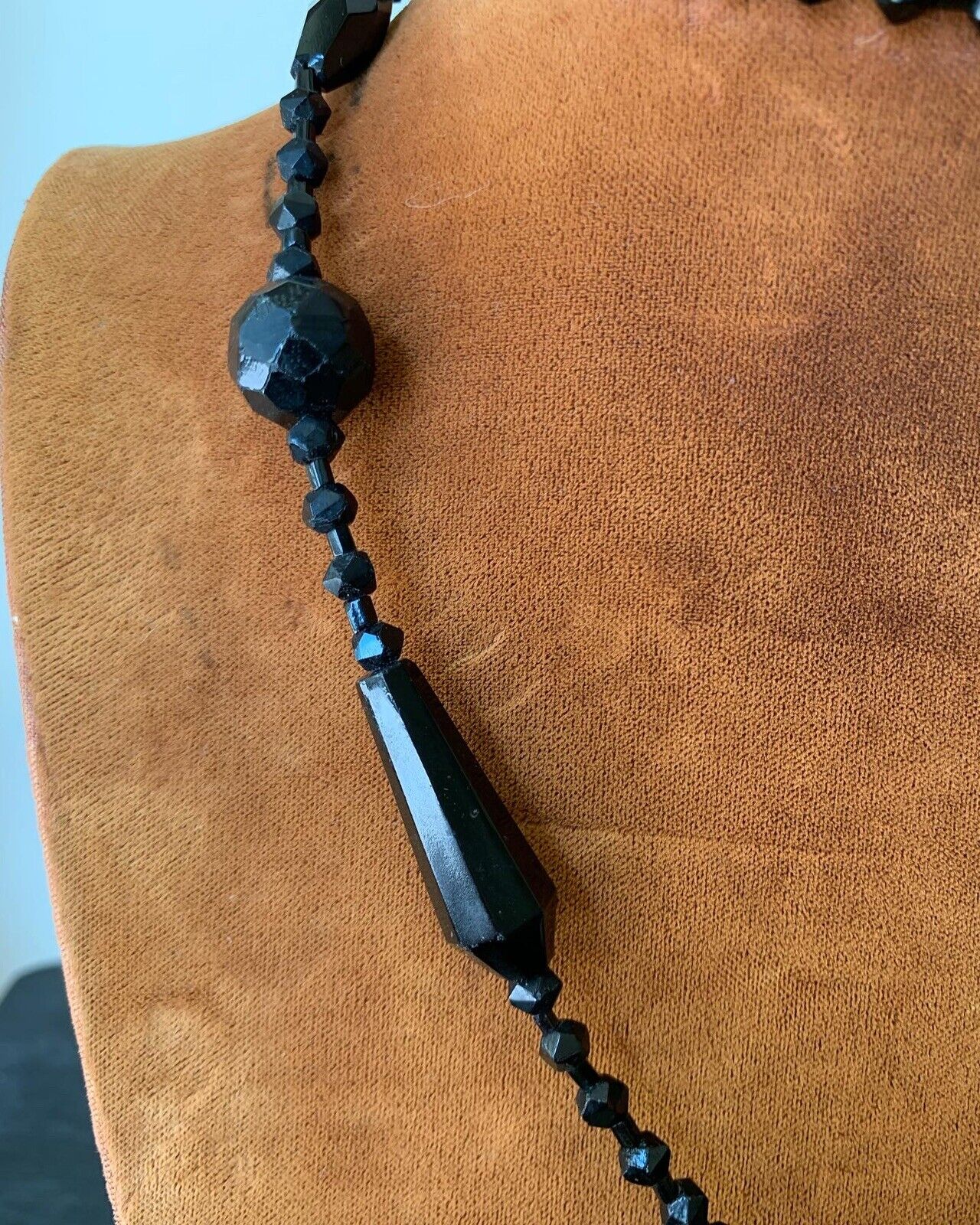 Antique Edwardian 1900s Jet black sautoir beaded beveled necklace