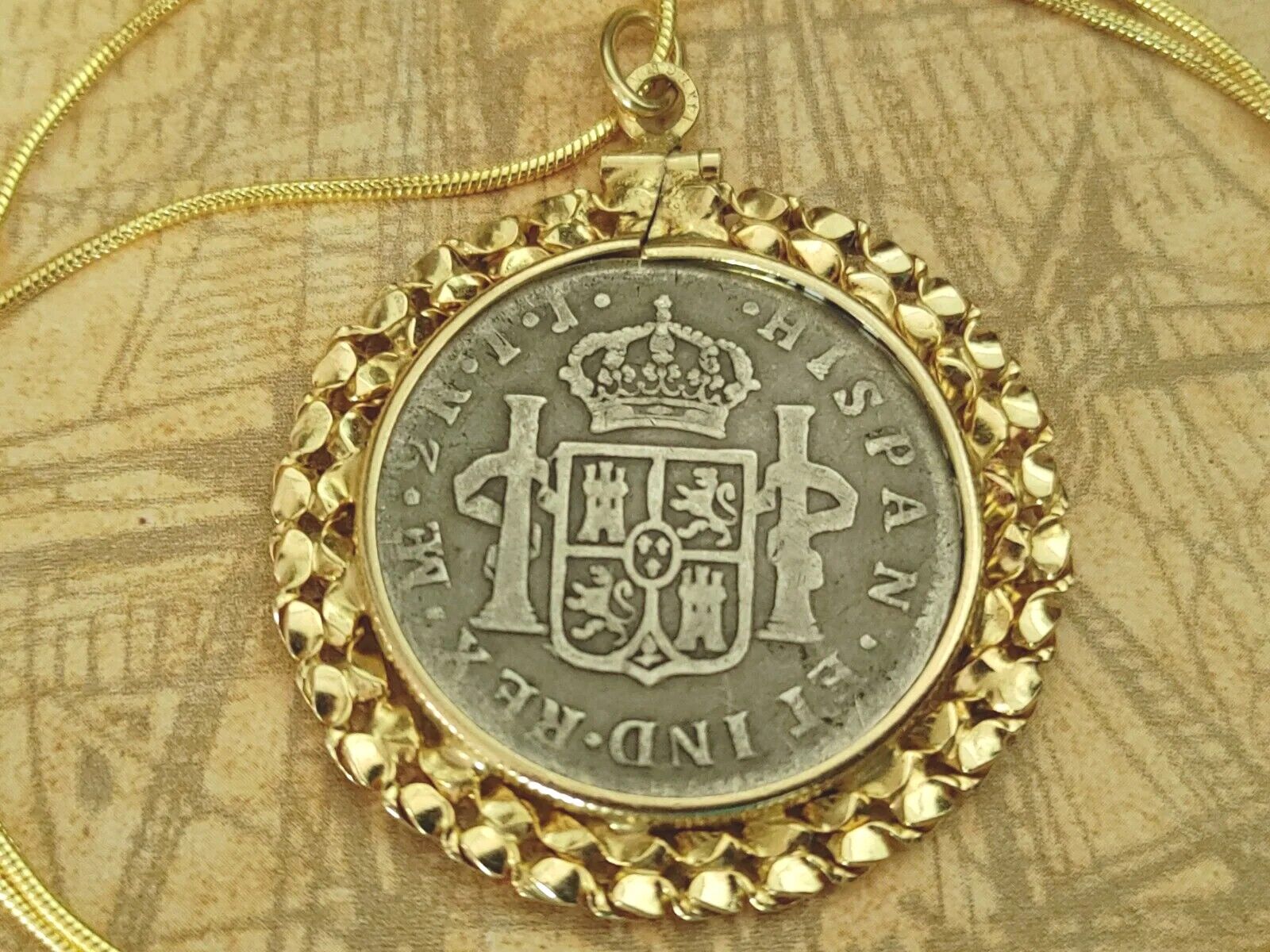  1792 Spanish Peruvia 2Reales Silver Coin Pendant & Gold Filled Chain w COA &Box