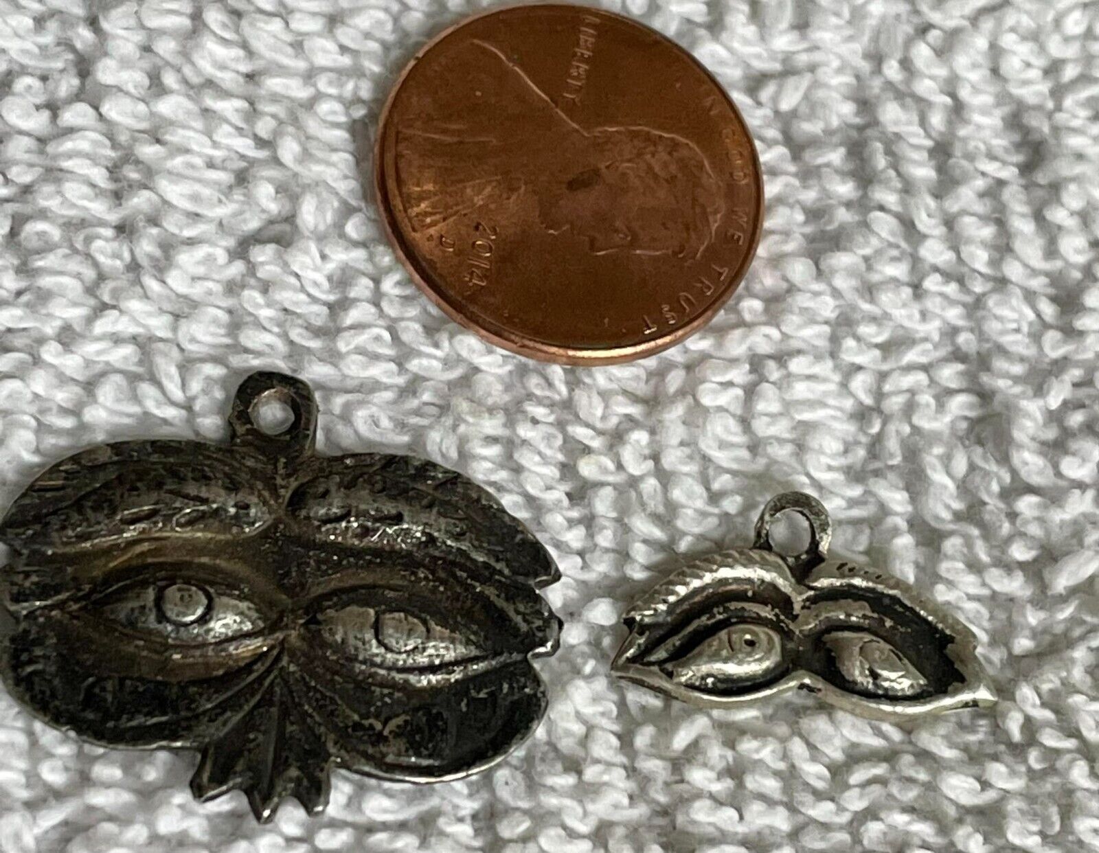 1700´S Vintage  Silver  MEXICO COLONIAL MIRACLES EYES LOT 2 PCS