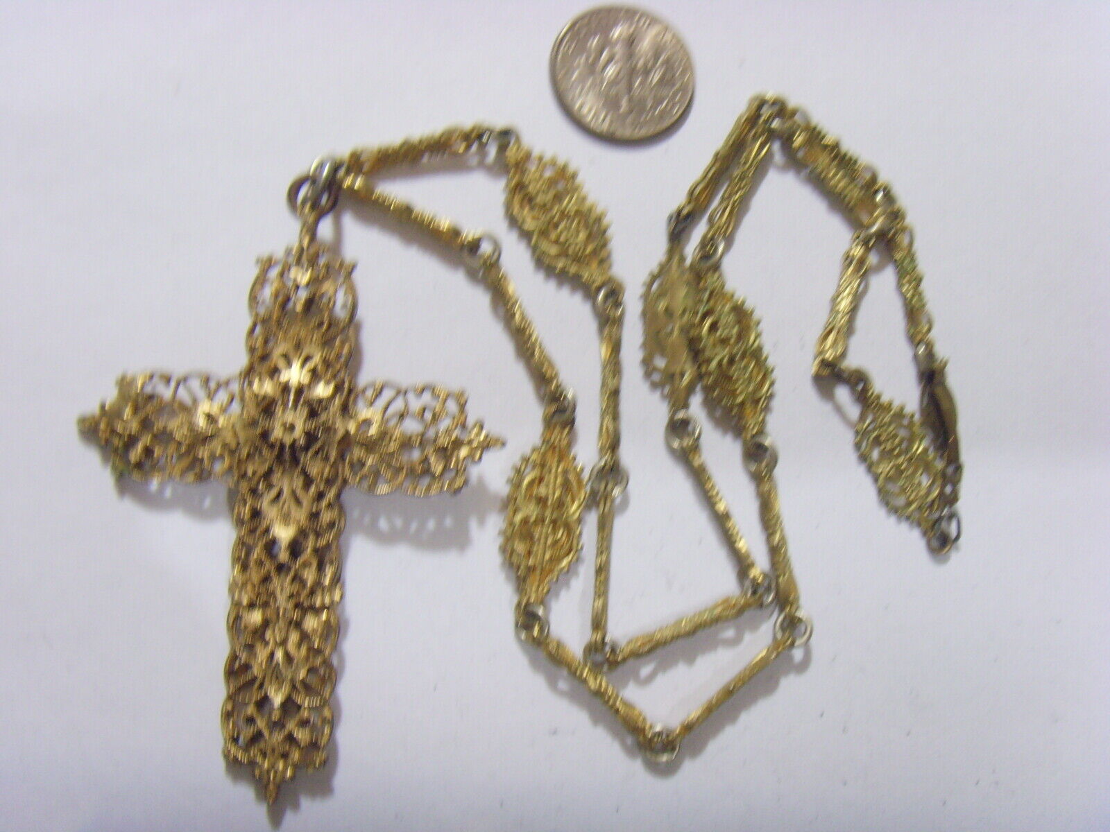 1700s antique scarce gold tone metal filigree cross pendant necklace fv1745