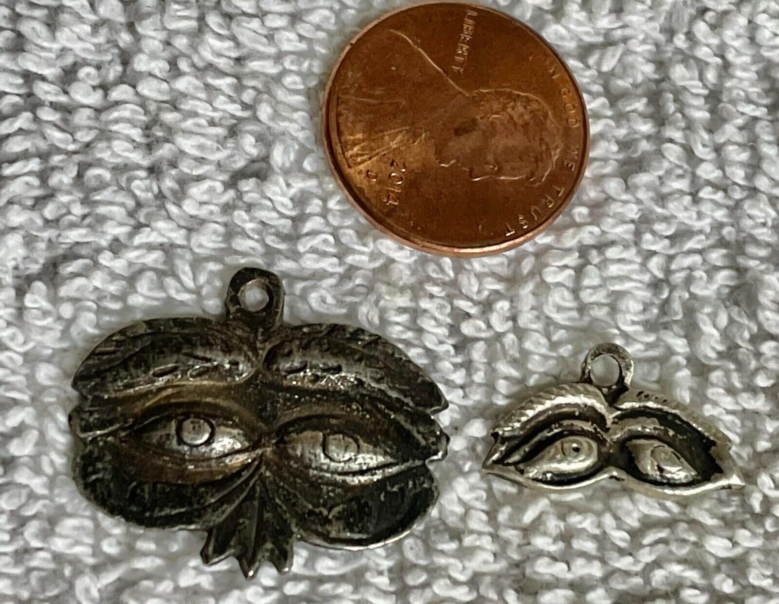 1700´S Vintage  Silver  MEXICO COLONIAL MIRACLES EYES LOT 2 PCS