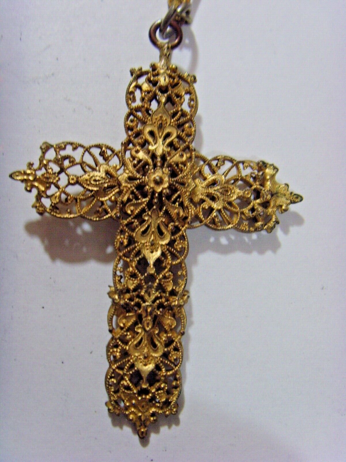 1700s antique scarce gold tone metal filigree cross pendant necklace fv1745