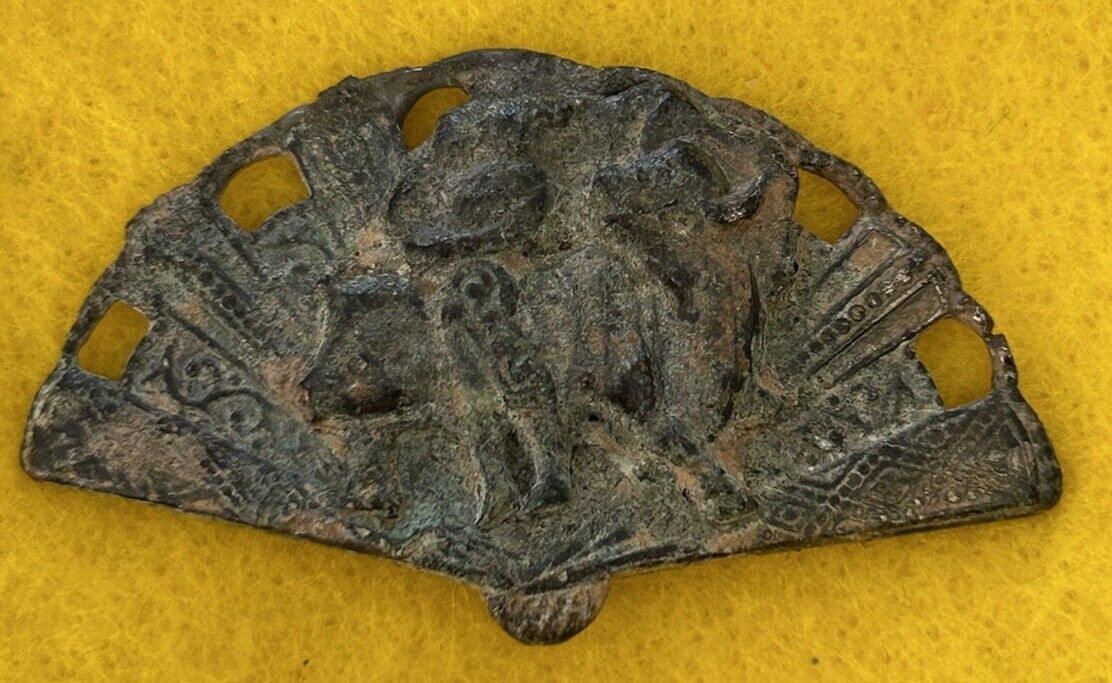 Ancient Spanish brass bullfighting fan pendant(1600-1700’s)
