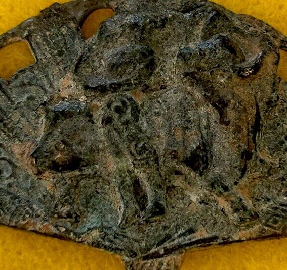 Ancient Spanish brass bullfighting fan pendant(1600-1700’s)